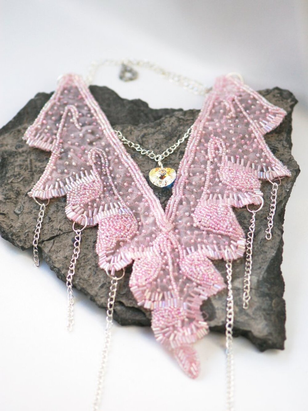 Handmade necklace bold V-shaped with white heart Swarovski crystal